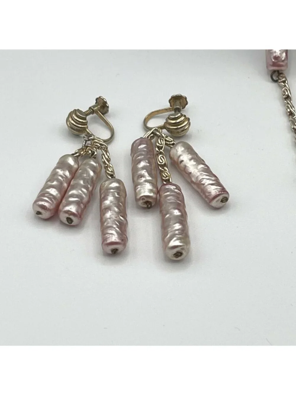 Opera Length Necklace Vintage Pearlescent Pink Bead Station 30" Drop + Earrings - Picture 3 of 9